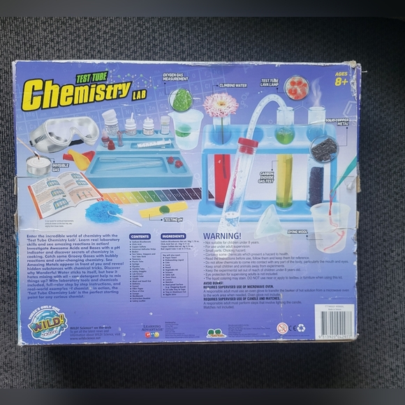 🆕 NEW! WILD! Science Test Tube Chemistry Lab 50+ Fun Experiments and Reactions - Picture 7 of 7